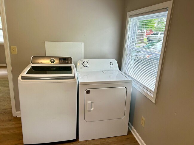 Foto del edificio - 2-Bed/1-Bath Home in Bluffton!