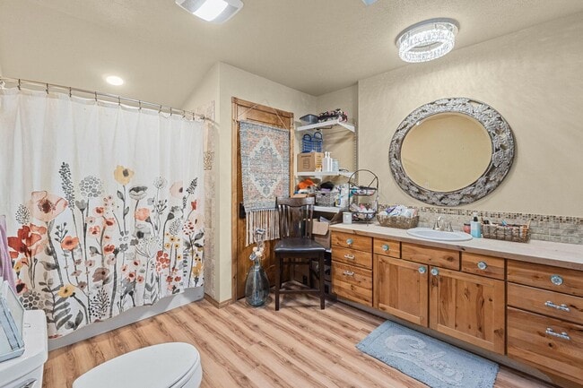 Foto del edificio - 1005 N 3rd St E