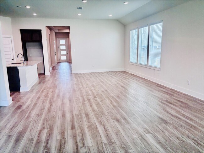 Foto del edificio - 31838 Settlers Rdg Ln