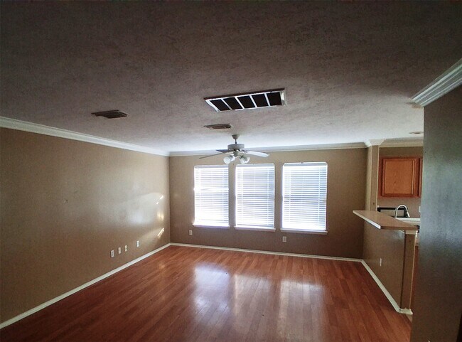 Foto del edificio - 8714 Orchard Ridge Ln