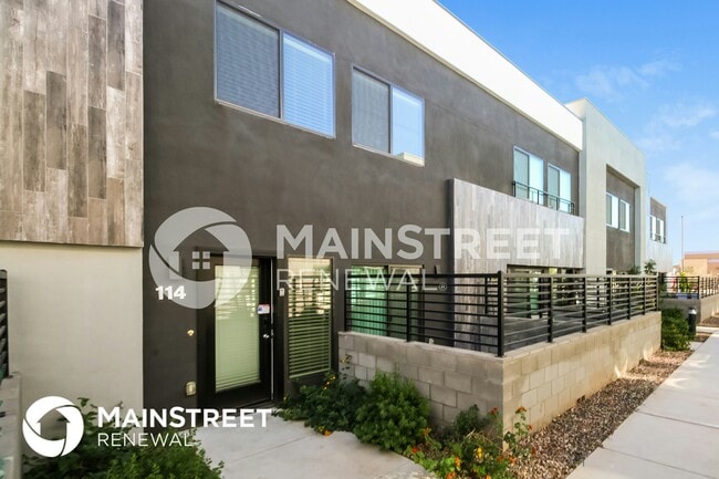 Building Photo - 1119 S Stapley Dr