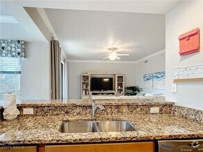 Building Photo - 9715 Acqua Ct