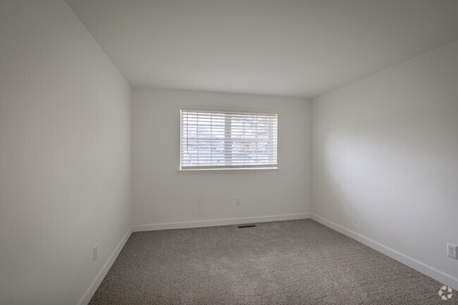 2BR, 1BA-723SF - Bristol - Primary Bedroom - ReNew Owings Mills