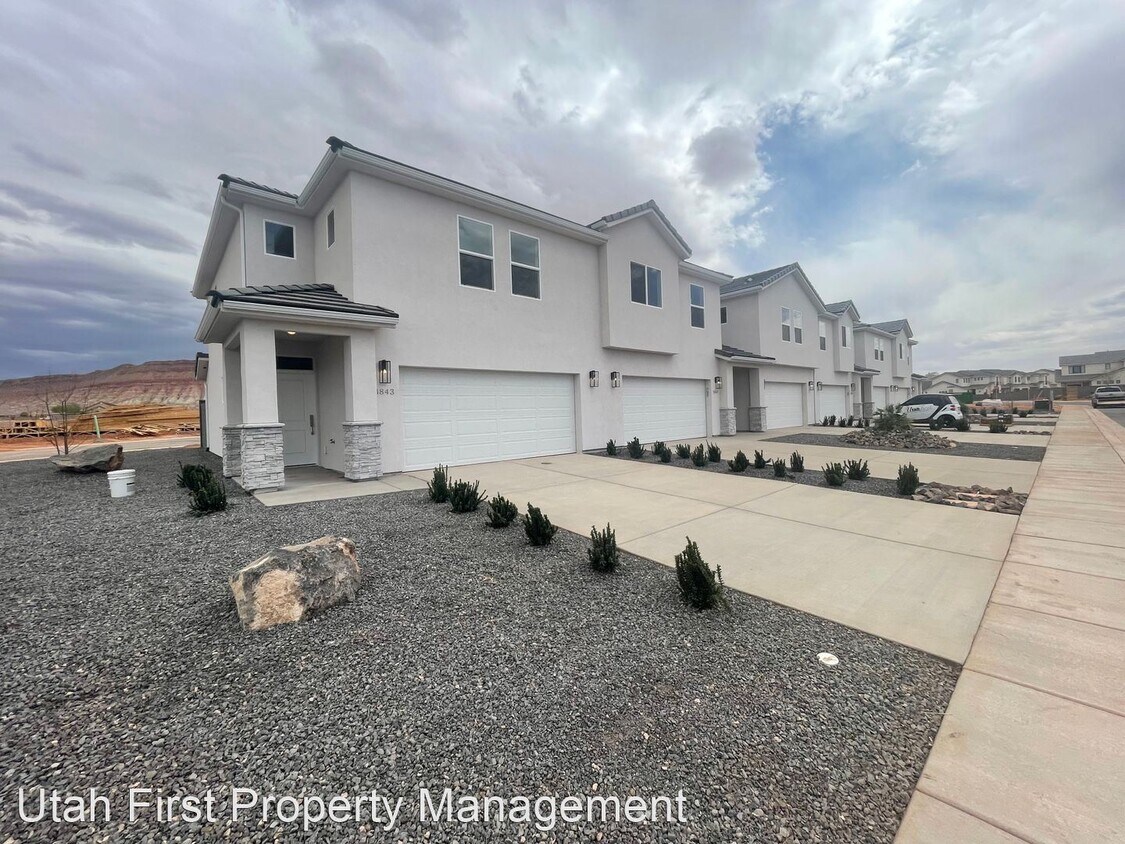 Foto principal - 3 br, 2.5 bath House - 3843 S Mustang Vall...