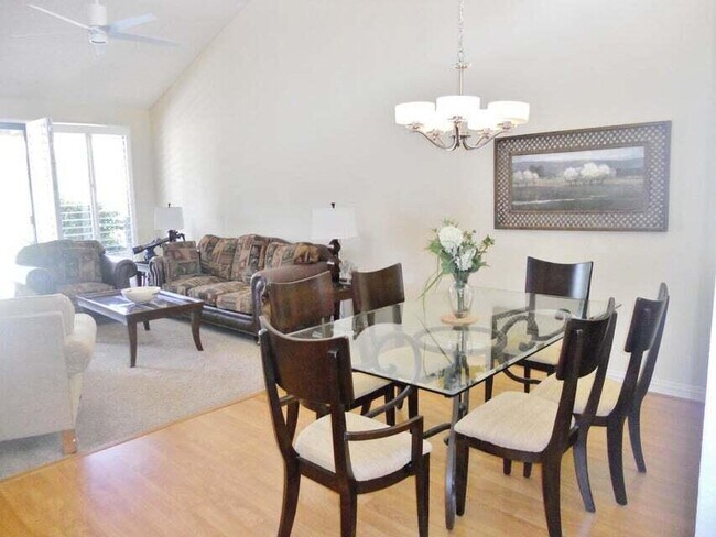 Building Photo - 231 Santa Barbara Cir