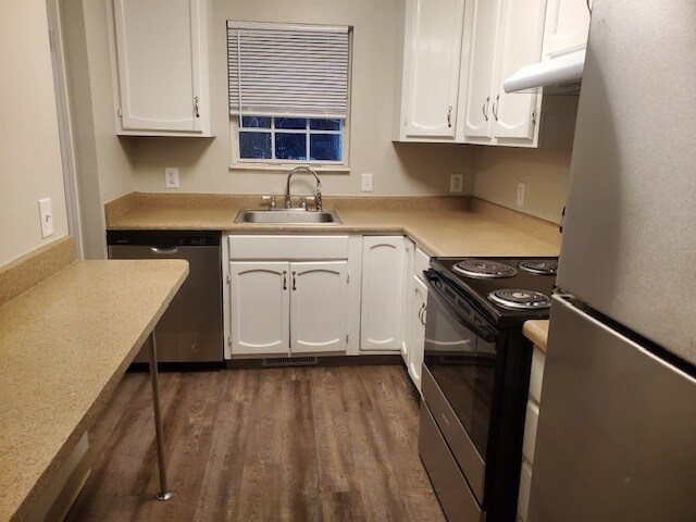 Foto del edificio - Burton East Apartments