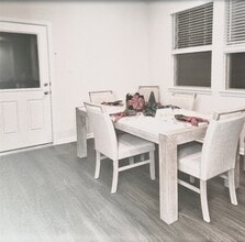 Building Photo - 3085 Arrow Wood Dr