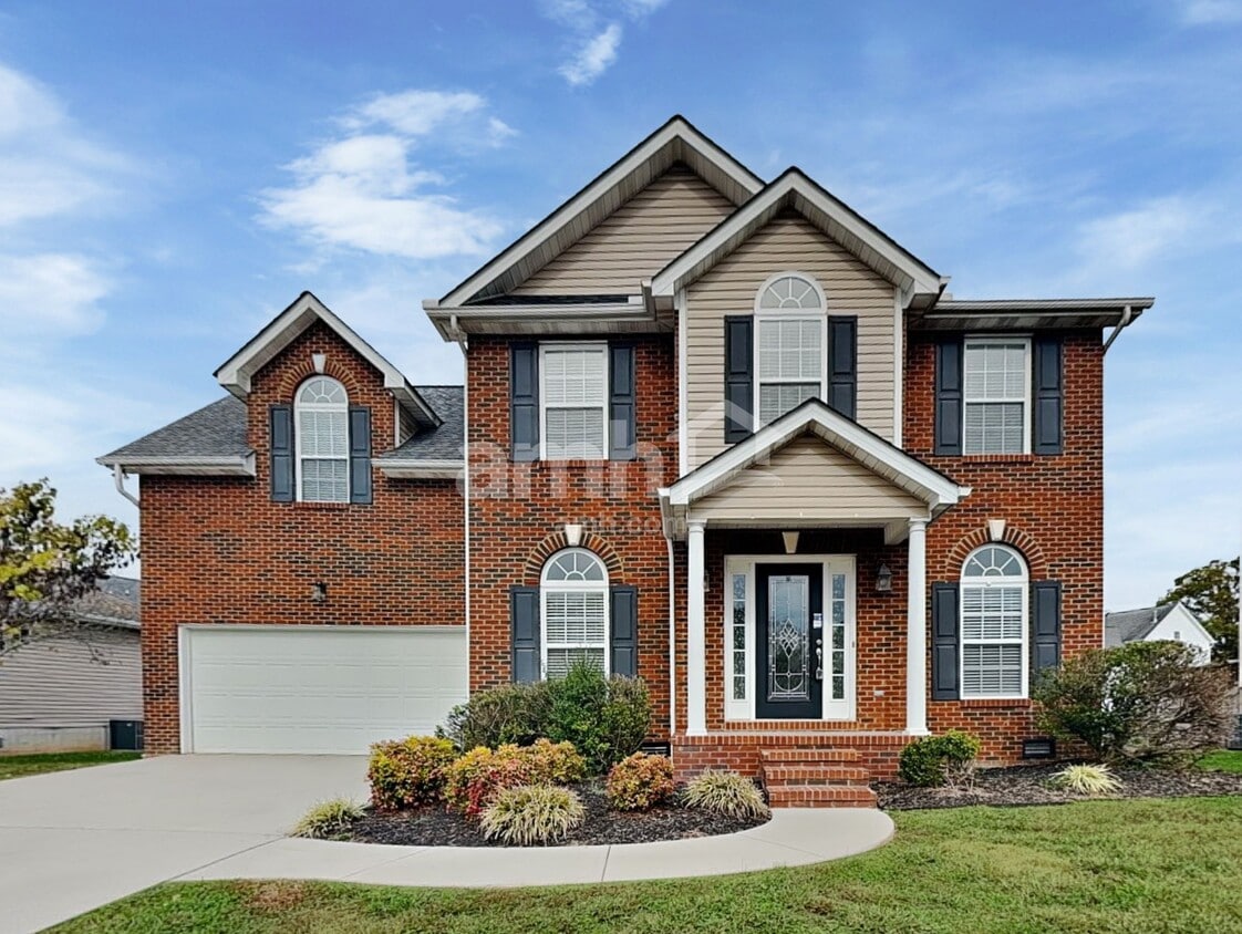 Foto principal - 4712 Dawn Oaks Ln