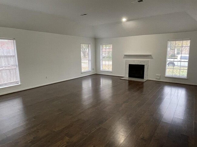 Foto del edificio - 21430 Park Timbers Ln