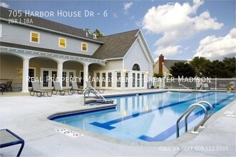 Building Photo - 705 Harbor House Dr