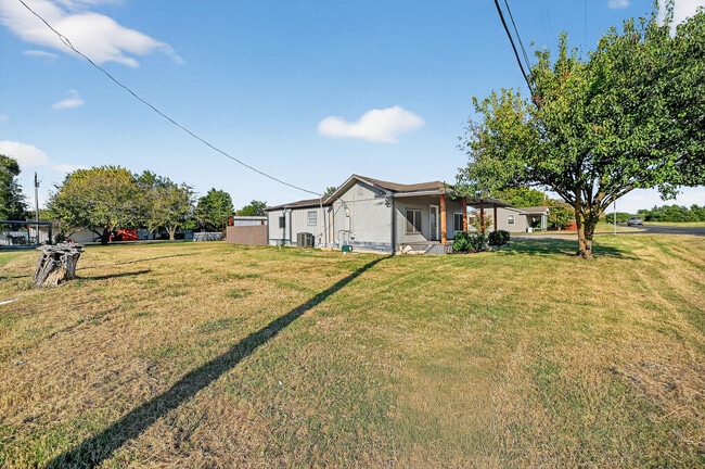 Building Photo - 5792 Co Rd 546