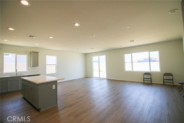 Building Photo - 28322 Hopscotch Dr
