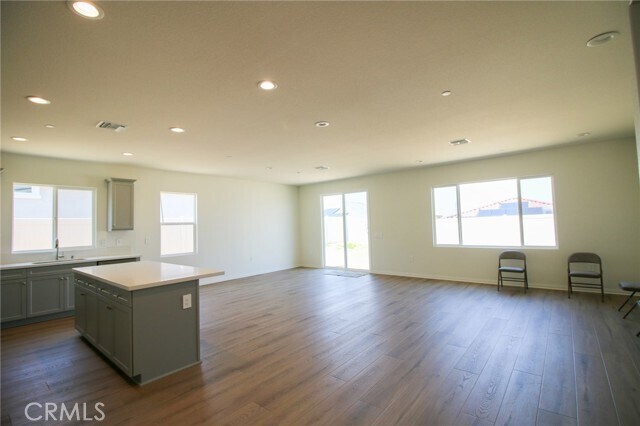Foto del edificio - 28322 Hopscotch Dr