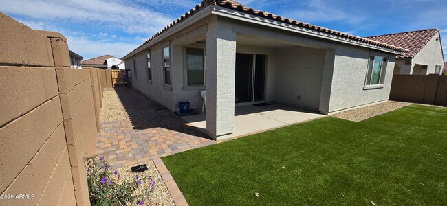 Foto del edificio - 14759 W Soft Wind Dr