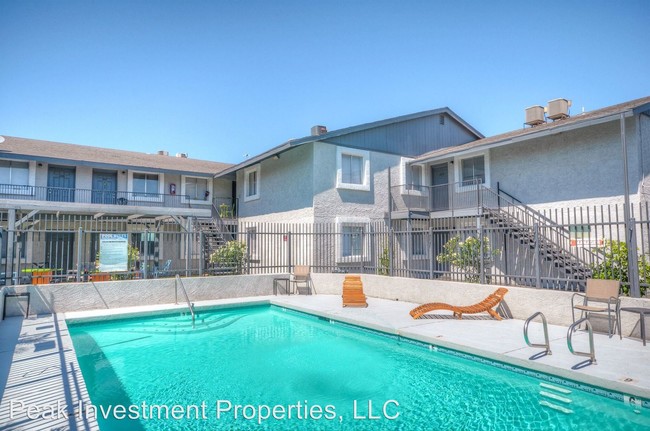 Building Photo - 6721 N 25th Dr