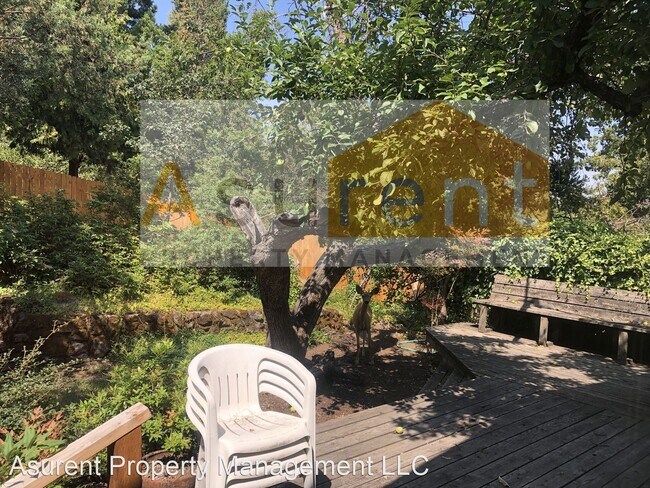 Foto del edificio - 3 br, 2 bath House - 555 Liberty