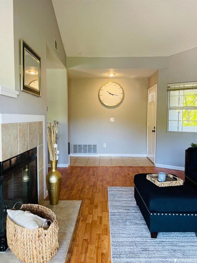 Photo - 8185 Mountain View Dr Apartment