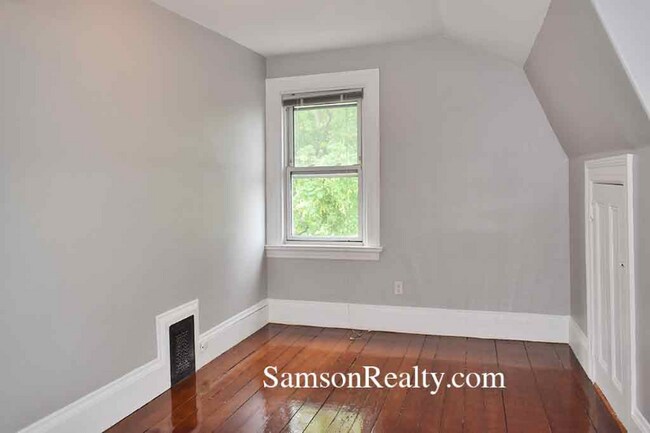 Foto del edificio - 109 Bowen St