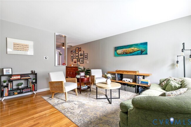 Foto del edificio - 5503 Almond Ave