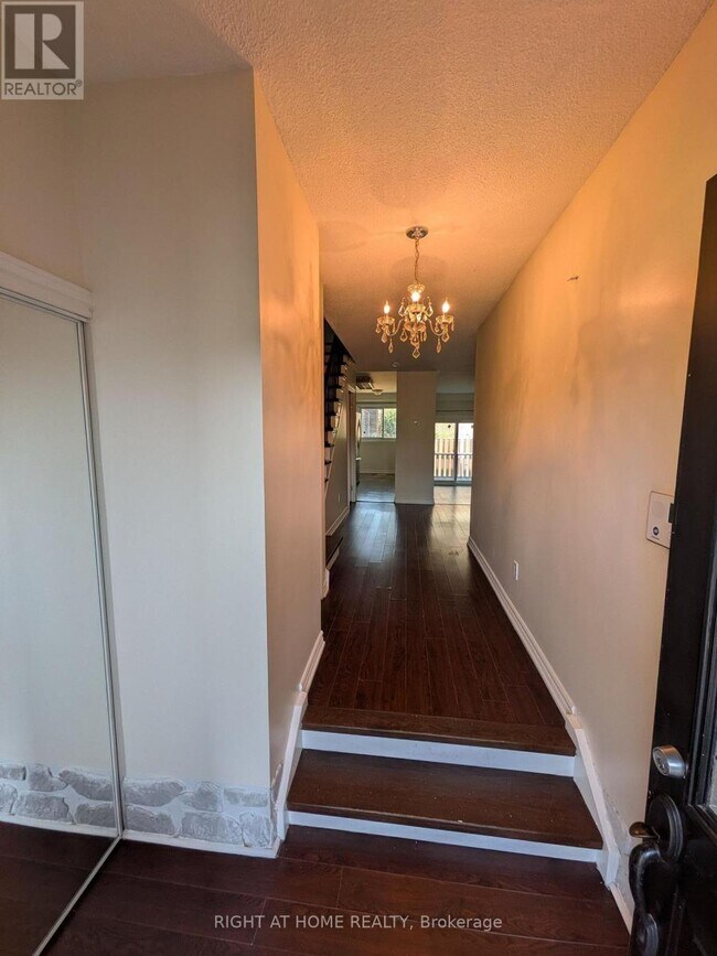 Photo du bâtiment - 485 Meadows Blvd