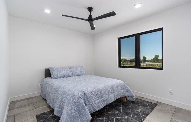 Foto del edificio - 1205 Trails Creek Ave