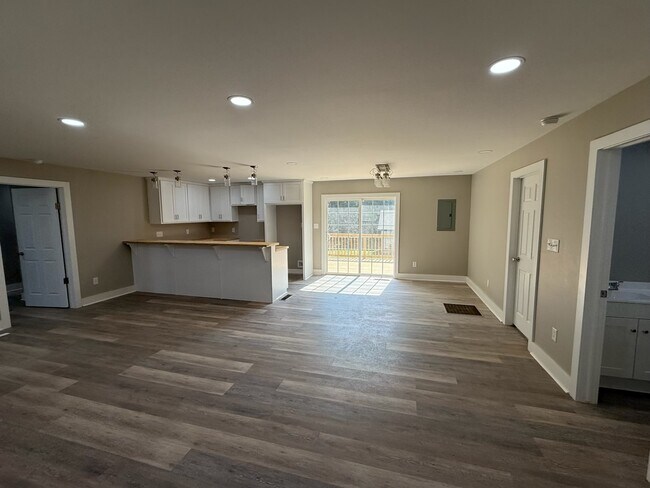 Foto del edificio - 1296 Buffalo Shoals Rd