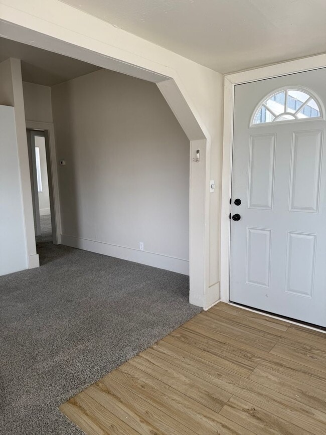 Foto del edificio - Updated 2 bed 1 bath