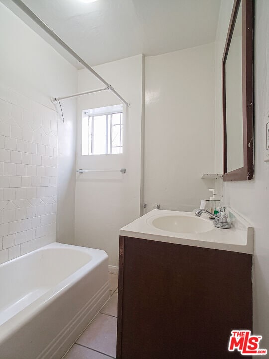 Building Photo - 3288 San Marino St