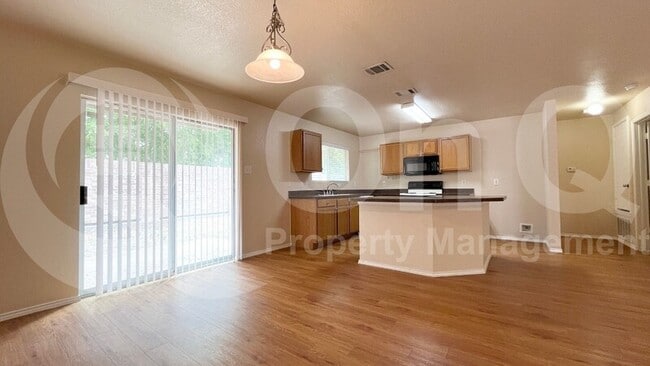 Building Photo - 8644 Boswell Meadows Dr