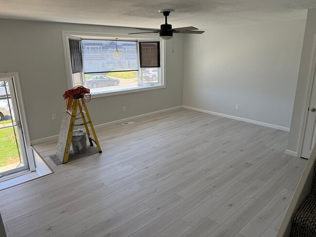 Photo - 11746 Colman Rd Apartment