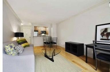 Foto del edificio - 60 W 66th St