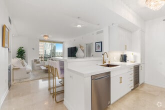 Building Photo - 550 Okeechobee Blvd