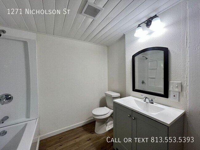 Foto del edificio - 1271 Nicholson St