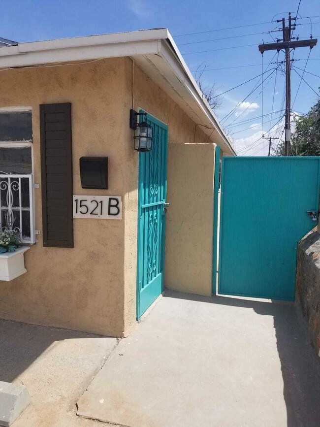 Foto del edificio - 1521 B St
