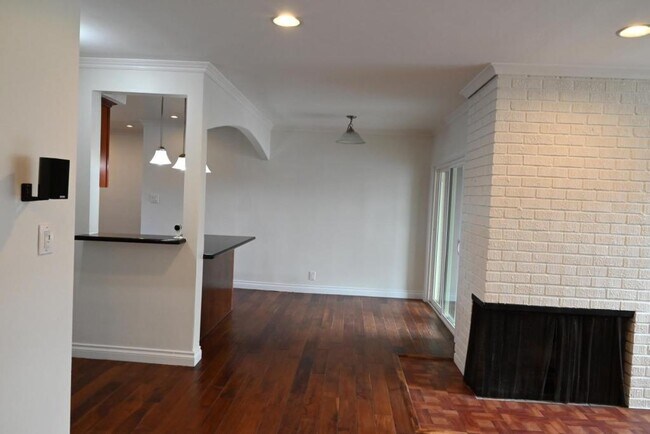 Foto del edificio - 18214 Yukon Ave