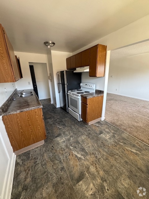 Building Photo - 595 Wagner Dr
