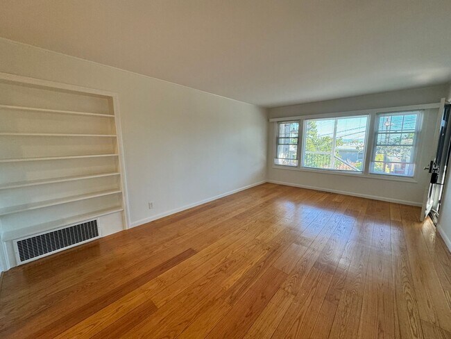 Foto del edificio - 4402-4404 Beresford St.