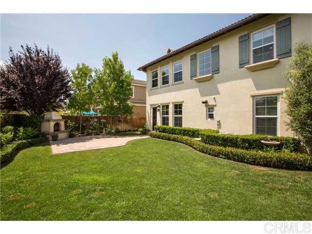 Foto del edificio - 6418 Live Oaks Dr