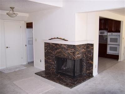 Building Photo - 7416 Del Cielo Way