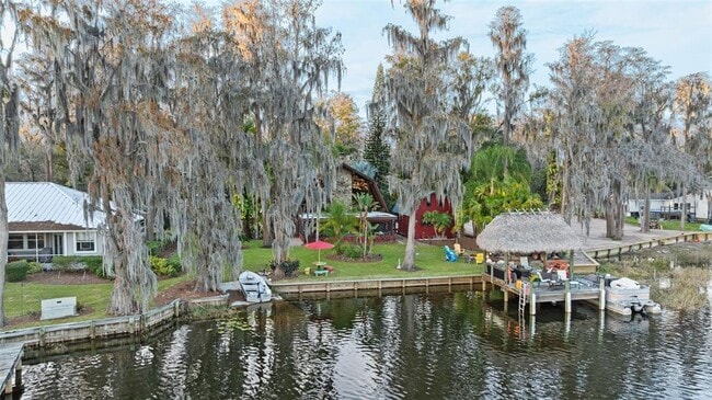 Foto del edificio - 19220 Lake Allen Rd