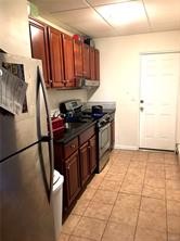 Primary Photo - 39 Ferris Ave