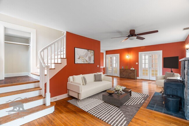 Foto del edificio - Asheville - Historic Charm Meets Modern Living!