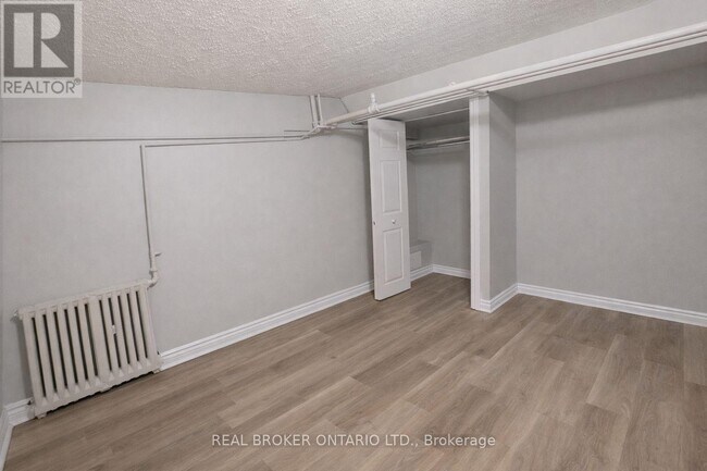 Photo du bâtiment - 480 Weller St