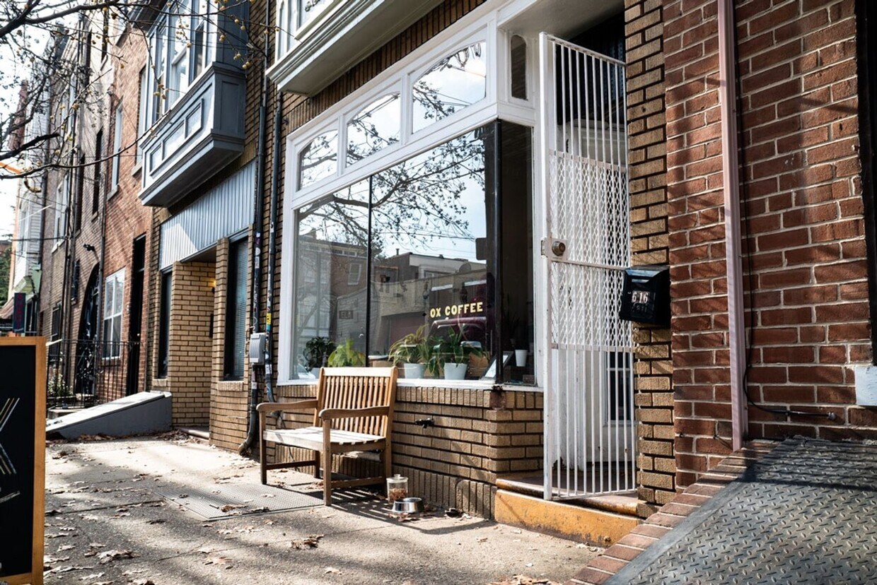 Primary Photo - 617 S 3rd St