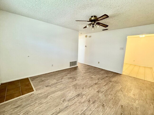 Foto del edificio - 6509 21st St