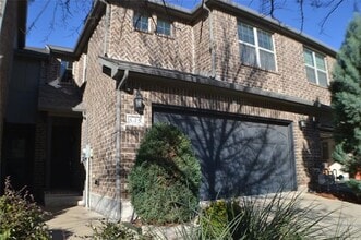 Building Photo - 545 Teton St