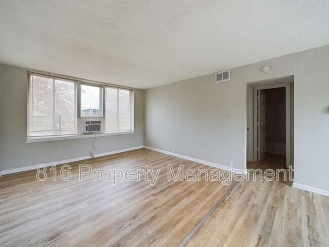 Foto del edificio - 1601 Washington Blvd