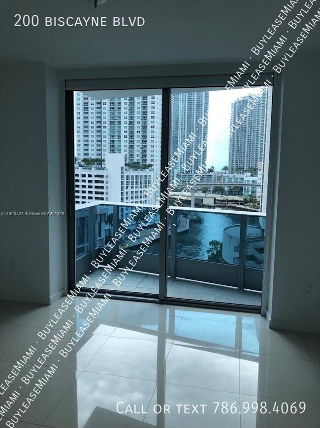 Foto del edificio - 200 S Biscayne Blvd