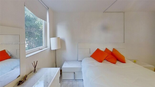 Foto del edificio - 1666 West Ave