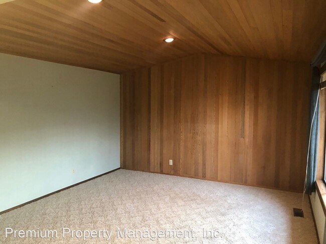 Foto del edificio - 3 br, 2 bath House - 1250 Satara Ave NW
